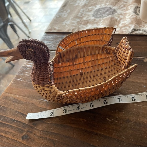 Vintage Wicker Brown Rattan Woven Duck Basket Planter Trinket BOHO 🪴Vibes - Picture 10 of 10
